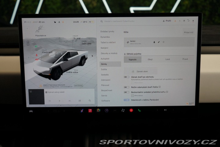Tesla Ostatní modely Cybertruck Cyberbeast Tri Motor AWD 2024