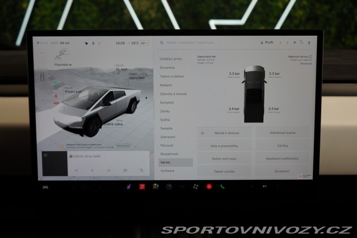 Tesla Ostatní modely Cybertruck Cyberbeast Tri Motor AWD 2024