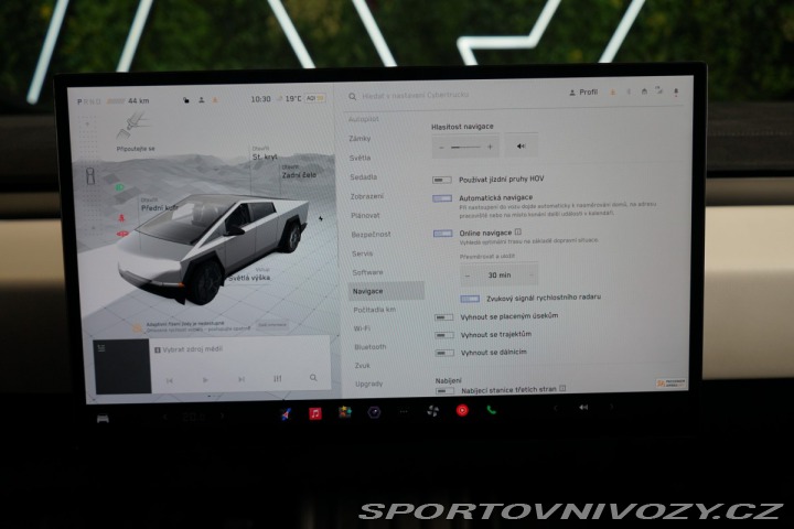 Tesla Ostatní modely Cybertruck Cyberbeast Tri Motor AWD 2024