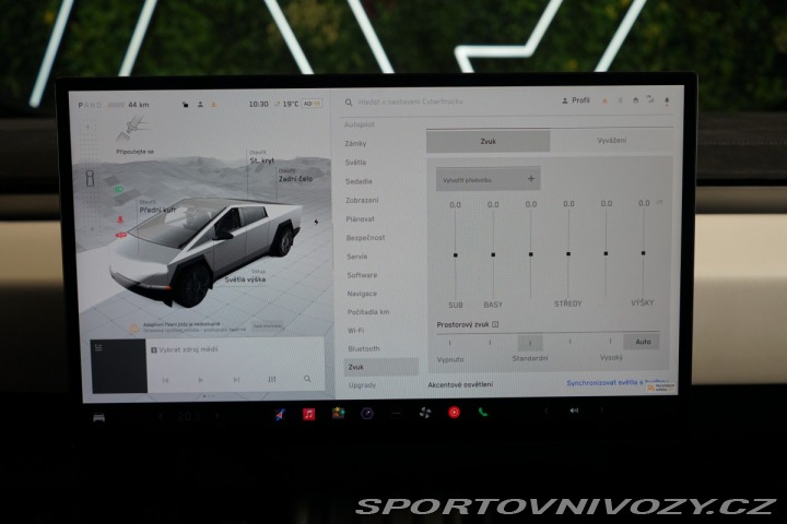 Tesla Ostatní modely Cybertruck Cyberbeast Tri Motor AWD 2024