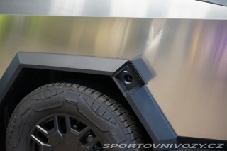 Tesla Ostatní modely Cybertruck Cyberbeast Tri Motor AWD 2024