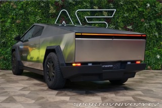 Tesla Ostatní modely Cybertruck Cyberbeast Tri Motor AWD 2024
