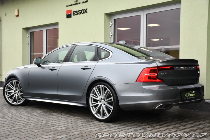 Volvo S90 D5 AWD ČR 2016