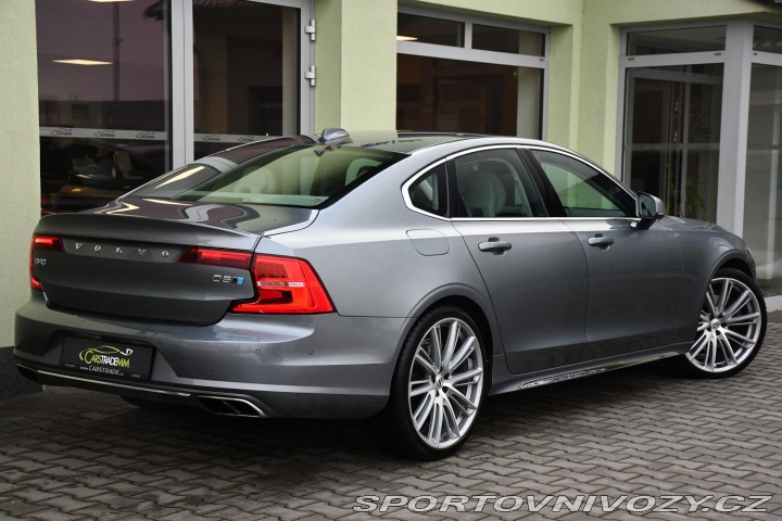 Volvo S90 D5 AWD ČR 2016