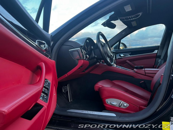 Porsche Panamera  2016