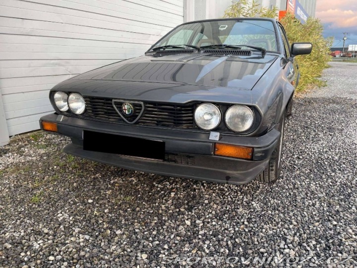 Alfa Romeo GTV V6 2.5 1986