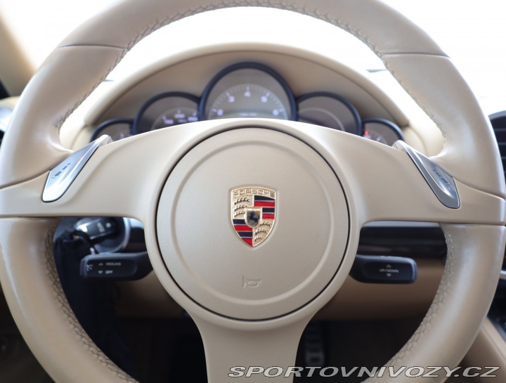 Porsche Cayenne S 2012