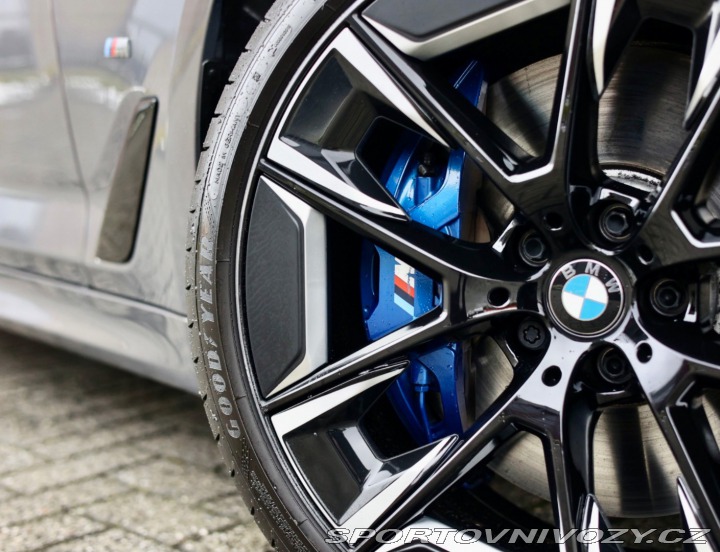 BMW 5 Touring  540i xDrive  245 2022