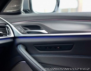 BMW 5 Touring  540i xDrive  245 2022