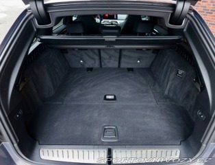 BMW 5 Touring  540i xDrive  245 2022