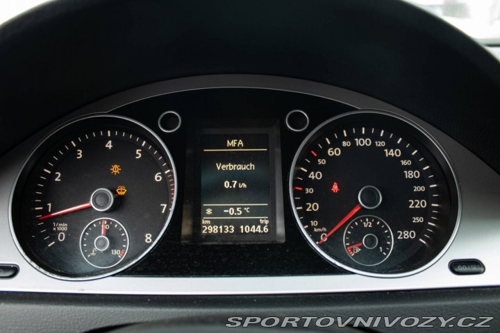 Volkswagen Passat CC CC  1.8 TSI // AJ NA SPLÁ 2009