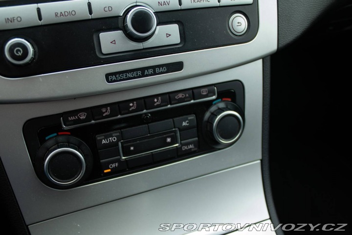 Volkswagen Passat CC CC  1.8 TSI // AJ NA SPLÁ 2009