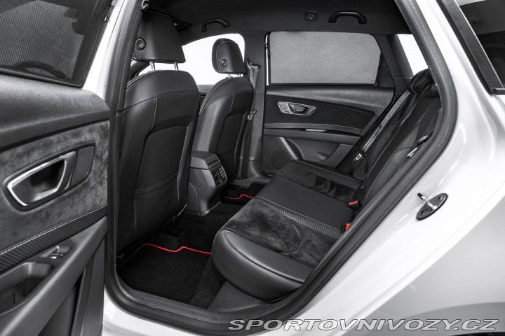 Seat Leon ST Cupra 4Drive 370HP 1800