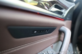 BMW 5 M550i xDrive 2020