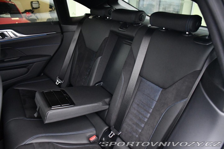 BMW 4 420d xDrive M-SPORT 3L-ZÁ 2023