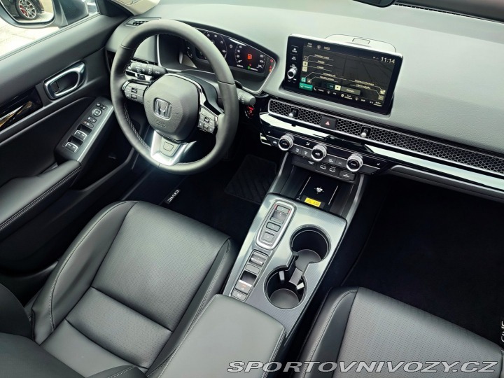 Honda Civic 2.0e:HEV Advance Black SK 2025