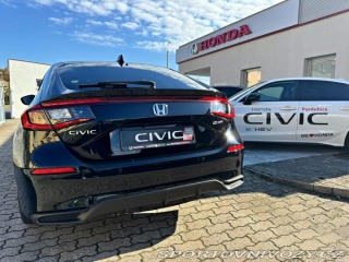 Honda Civic 2.0e:HEV Advance Black SK 2025