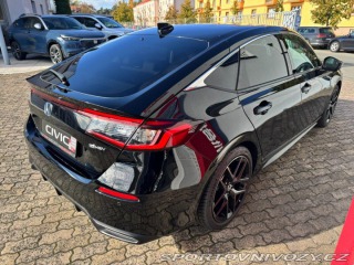 Honda Civic 2.0e:HEV Advance Black SK 2025