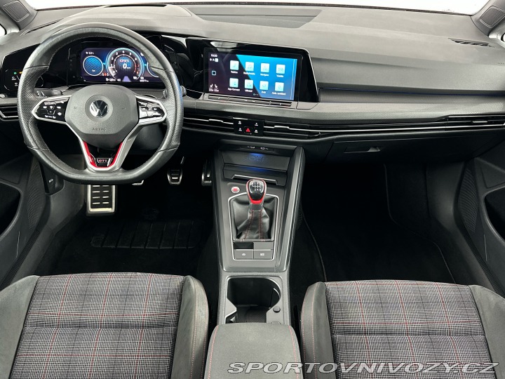 Volkswagen Golf GTI 2.0 TSI 180kW, manuál 2021