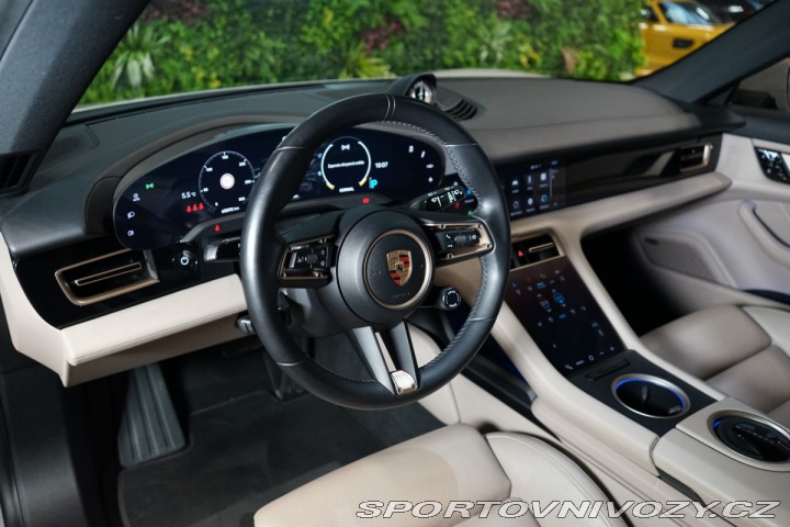 Porsche Taycan 4*CROSS-TURISMO*PDLS+*PAN 2022