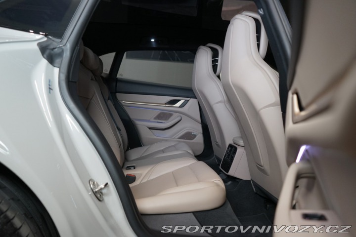 Porsche Taycan 4*CROSS-TURISMO*PDLS+*PAN 2022