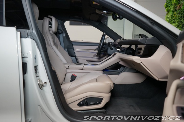 Porsche Taycan 4*CROSS-TURISMO*PDLS+*PAN 2022