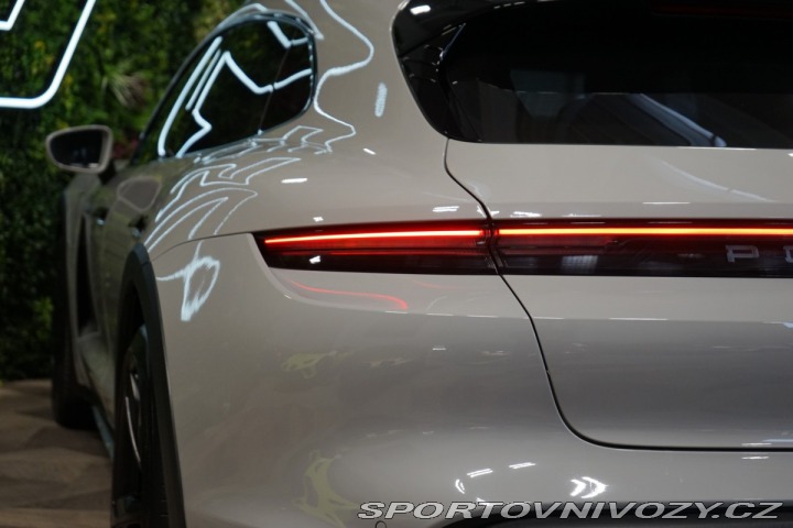 Porsche Taycan 4*CROSS-TURISMO*PDLS+*PAN 2022