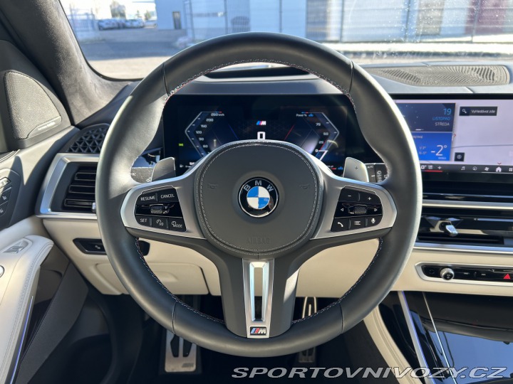 BMW X7 M60i xDrive ZÁRUKA 2025