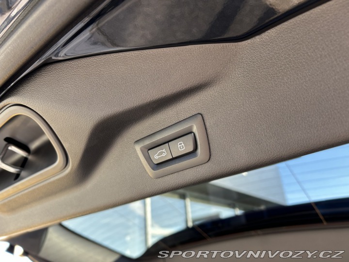 BMW X7 M60i xDrive ZÁRUKA 2025