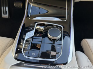 BMW X7 M60i xDrive ZÁRUKA 2025