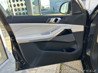 BMW X7 M60i xDrive ZÁRUKA 2025