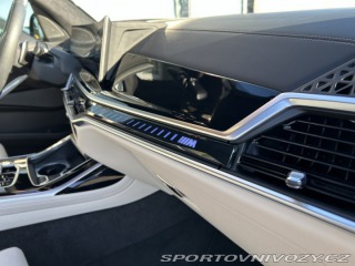 BMW X7 M60i xDrive ZÁRUKA 2025