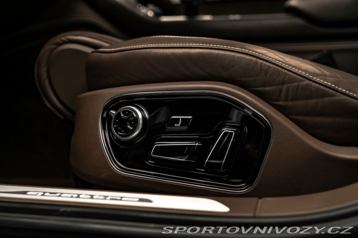 Audi Ostatní modely A8 4,2 TDI quattro, Design 1800