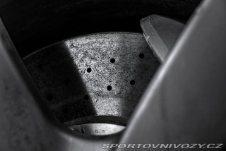 Audi Ostatní modely A8 4,2 TDI quattro, Design 1800