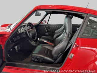 Porsche 911 Carrera 2 1992