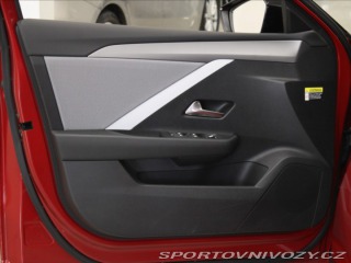 Opel Astra 1,2 T 81kW Elegance ČR 2025