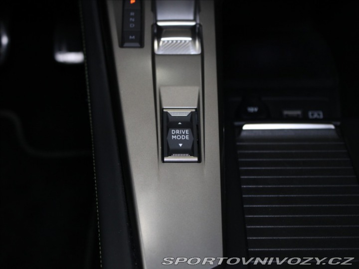 Peugeot 308 1,2 PT 96kW AT GT Paměť M 2024