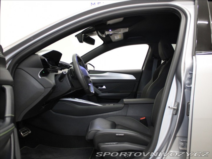 Peugeot 308 1,2 PT 96kW AT GT Paměť M 2024