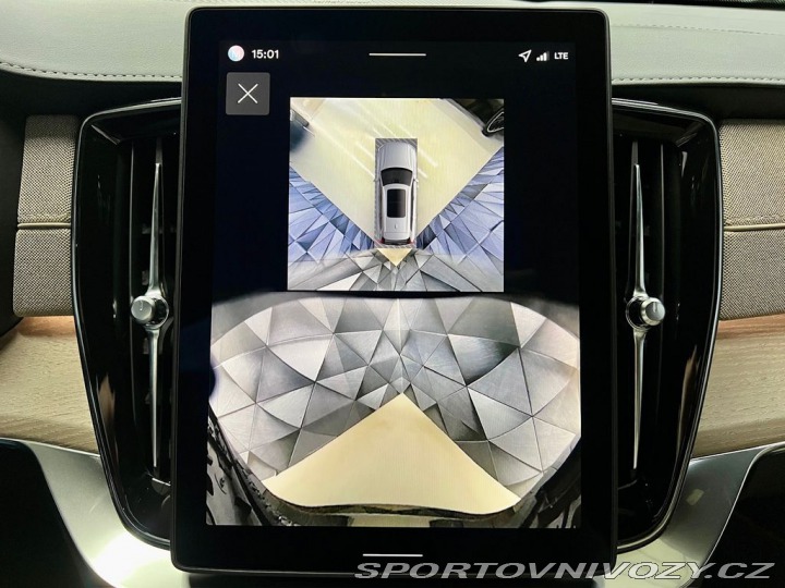 Volvo Ostatní modely XC90 T8 AWD PLUS DARK, VZDUCH, 2026