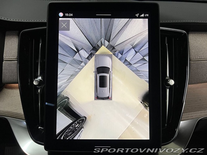 Volvo Ostatní modely XC90 T8 AWD PLUS DARK, VZDUCH, 2026