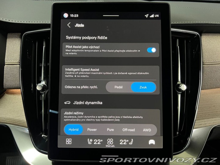 Volvo Ostatní modely XC90 T8 AWD PLUS DARK, VZDUCH, 2026