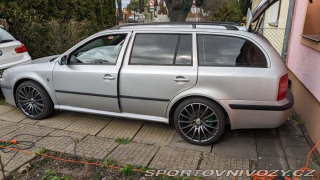 Škoda Octavia RS  2003