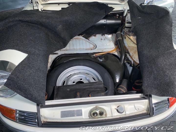 Porsche 911 targa 2.2T 1971