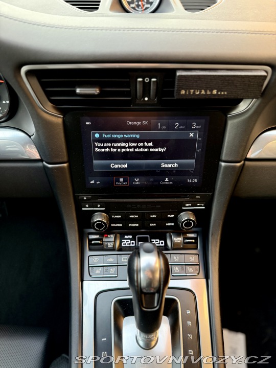 Porsche 911 991.2 Carrera SportChrono 2018