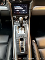 Porsche 911 Carrera Sport Chrono 2018