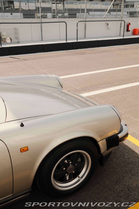 Porsche 911 Carrera G 3.2 1984