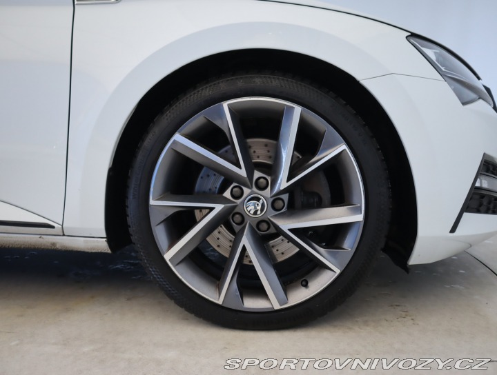 Škoda Superb Sportline 2.0 TSI 2021
