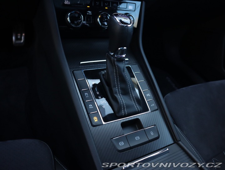 Škoda Superb Sportline 2.0 TSI 2021