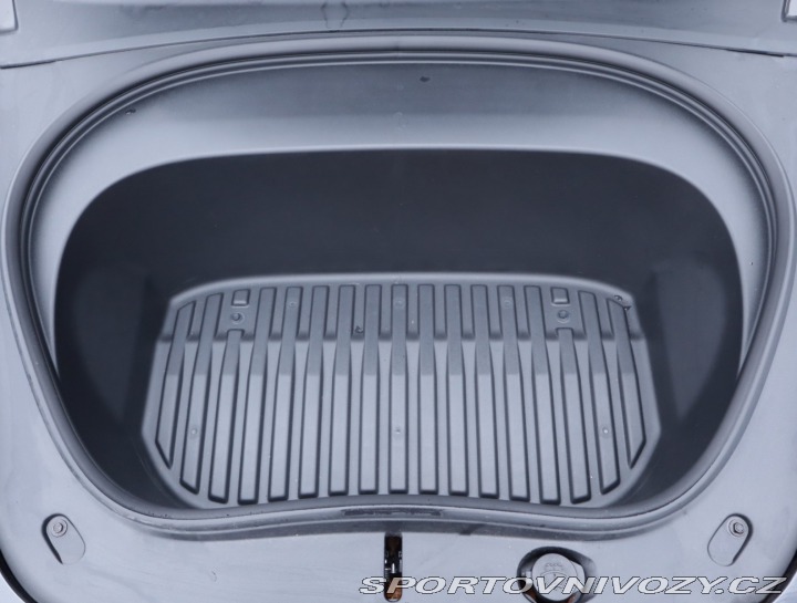 Tesla Model 3 Standard Range LFP 2024