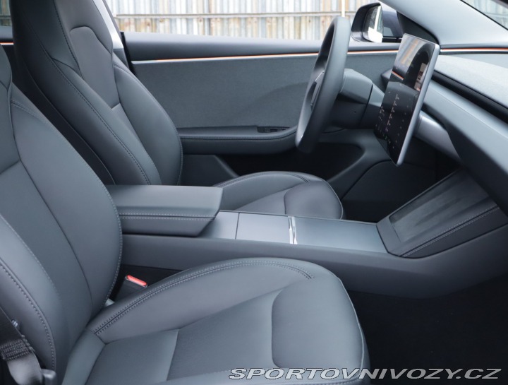 Tesla Model 3 Standard Range LFP 2024